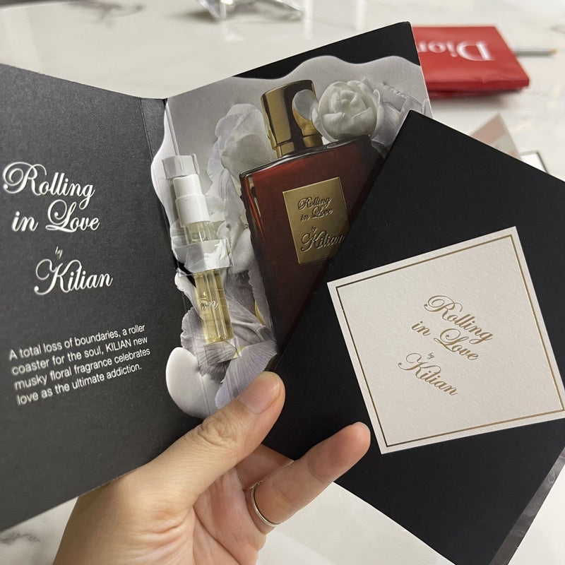 Échantillon de parfum officiel Kilian Rolling in Love 1,5 ml, testeur de parfum