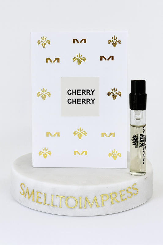 MANCERA Cherry Cherry Eau de Parfum 0,06 fl. oz. 2 ml officiële parfumstaaltjes op geurtoimpressie luxe marmeren standaard