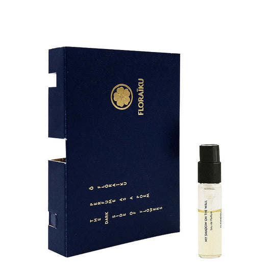 officieel parfumstaaltje of Floraiku My Shadow On The Wall fragrance 1.5 ml 0,05 fl oz