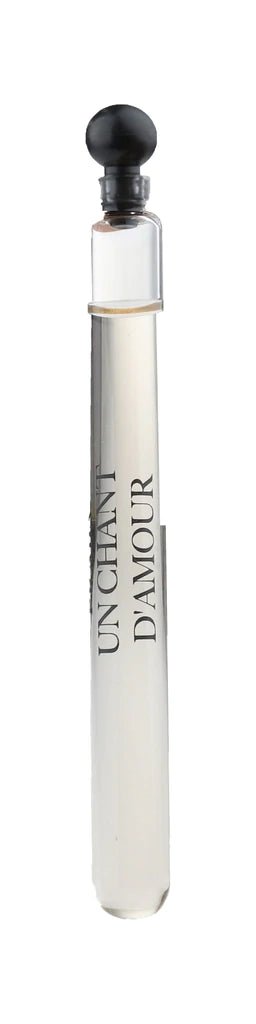 Prada Un Chant D'amour Olfactif mini 4ml 0.14 fl. oz oficiální vzorek parfému, Prada Un Chant D'amour Olfactories mini 4ml 0.14 fl. oz En plus, Prada Un Chant D'amour Olfactories mini 4ml 0.14 fl. oz oficjalna próbka parfum, Prada Un Chant D’amour Ol